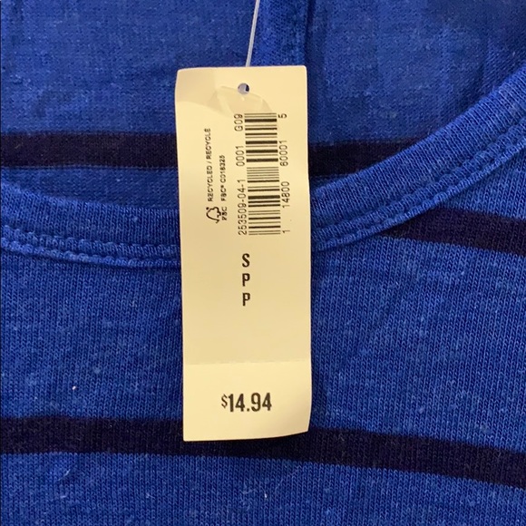 Old navy new with tags shirt - Picture 2 of 3